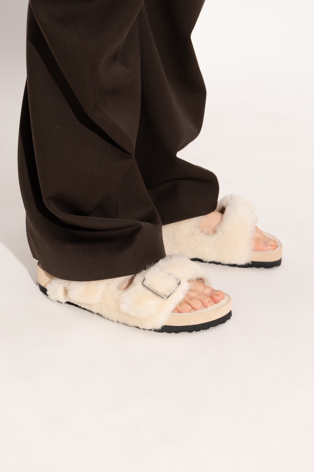 Birkenstock 1774 Arizona 1774 Shearling slides | Women's | Vitkac